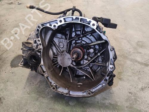 gearbox-renault-megane-iii-hatchback-bz01_-b3_-2008-30168296 main image