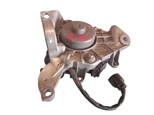 Used Vacuum pump FORD MONDEO V Turnier (CF) [2014-2025]  23877048