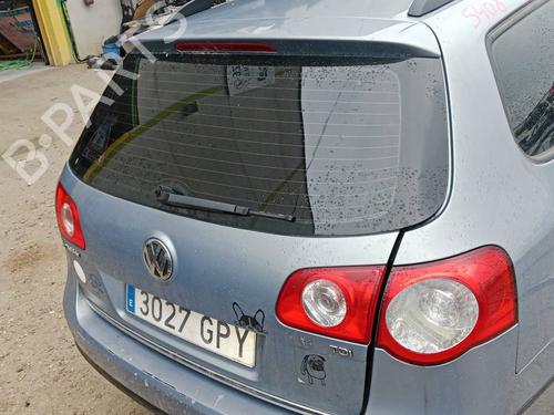 Used Tailgate VW PASSAT B6 Variant (3C5) 2.0 TDI (110 hp) 30689685