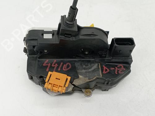 Used Front left lock OPEL INSIGNIA A (G09) [2008-2017]  17221893