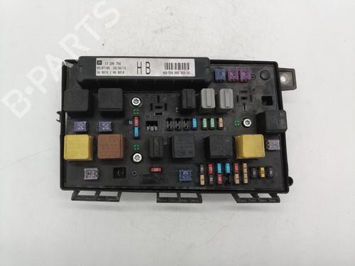 Sikringsdåse OPEL ASTRA H (A04) [2004-2014]  31148667