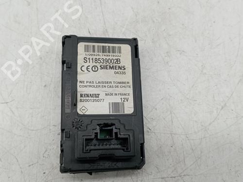 Used Ignition barrel RENAULT SCÉNIC II (JM0/1_) [2003-2010]  21085433