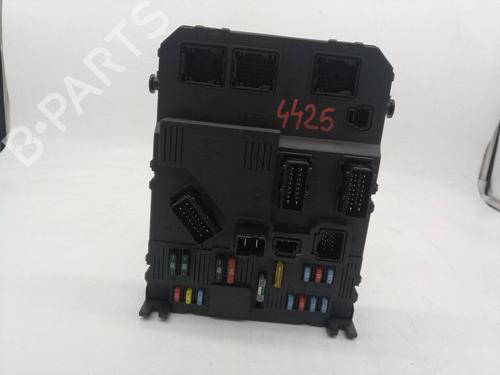 Used Fuse box CITROËN XSARA PICASSO (N68) [1999-2012]  17240614