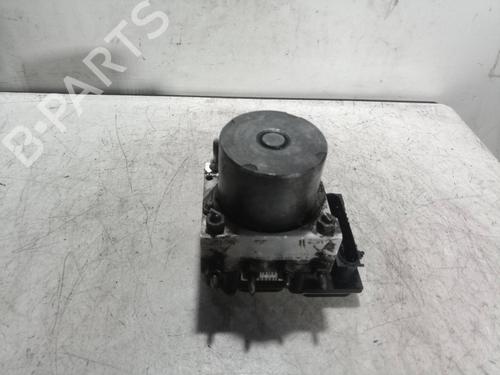 Used ABS pump NISSAN PRIMERA Hatchback (P12) 1.9 dCi (120 hp) 6601452