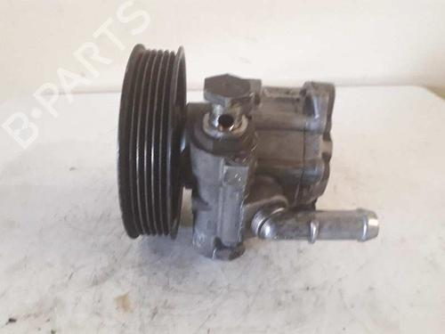 Used Steering pump VW GOLF IV (1J1) 1.6 (100 hp) 1545571