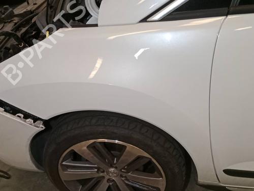Used Left front fenders PEUGEOT 3008 II SUV (MC_, MR_, MJ_, M4_) [2016-2025]  30096212