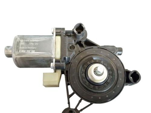 Used Right front window motor SEAT LEON ST (5F8) [2012-2020]  29239063