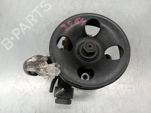 Used Steering pump HYUNDAI ELANTRA III Saloon (XD) [2000-2007]  11416233