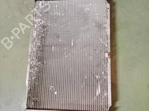 Used Water radiator Water radiator 37527465 37527465