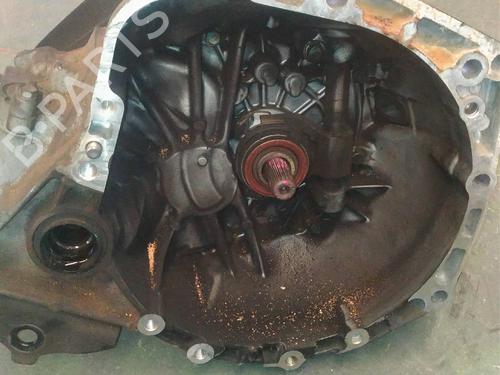 Used Gearbox TOYOTA YARIS (_P1_) [1999-2005]  10418902