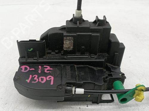 Used Front left lock NISSAN PATHFINDER III (R51) [2005-2025]  21286782