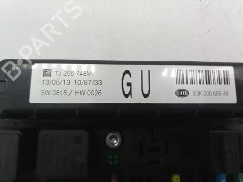 Fuse box OPEL ZAFIRA / ZAFIRA FAMILY B (A05) | BP17390411E1