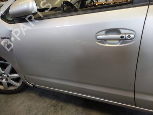 Left front door TOYOTA PRIUS Liftback (_W2_)  | BP9977629C2 