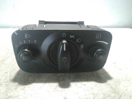 Used Headlight switch FORD MONDEO IV (BA7) [2007-2015]  5821588