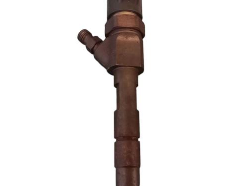 Injector VOLVO V40 Estate (645) 1.9 DI (115 hp) 32397403