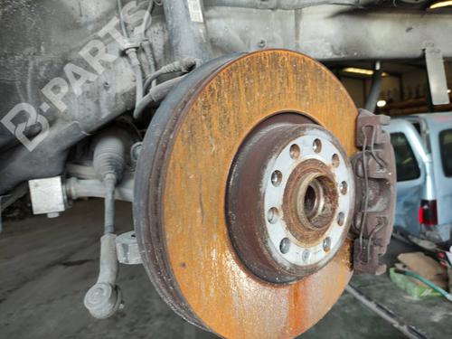 Used Right front steering knuckle Right front steering knuckle VW PASSAT B6 (3C2) 2.0 TDI (110 hp) 10688286 10688286