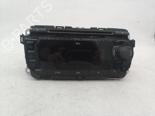 Used Radio Radio 37801769 37801769