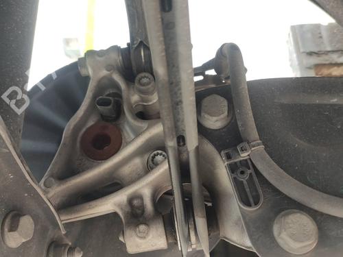 Left rear steering knuckle VW TIGUAN (5N_) 2.0 TDI | BP19272608M27 
