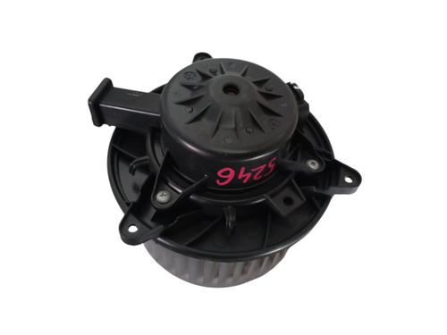 Used Heater blower motor CHEVROLET CRUZE Hatchback (J305) 2.0 CDI (163 hp) 30168299