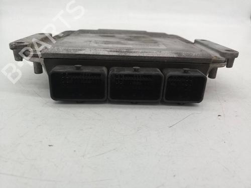 Engine control unit (ECU) RENAULT SCÉNIC I MPV (JA0/1_, FA0_) 1.9 dCi (JA05, JA1F) | BP28289810M57