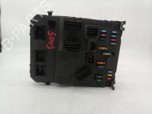 Used Fuse box CITROËN XSARA PICASSO (N68) 1.6 HDi (90 hp) 23877066