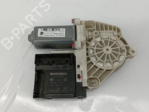 Used Right front window motor SEAT LEON (1P1) [2005-2013]  15902141