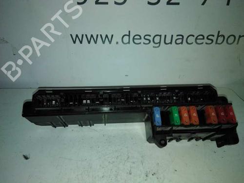 Used Fuse box BMW 5 (E39) 528 i (193 hp) 1099723