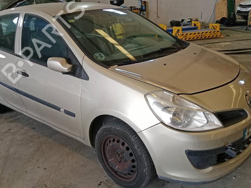 Brugte RENAULT CLIO III (BR0/1, CR0/1) 1.5 dCi (BR17, CR17) 4770987