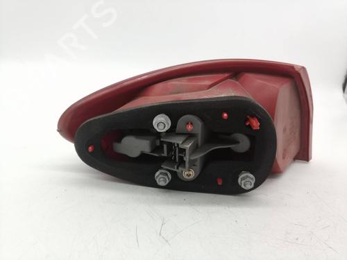 Right taillight ALFA ROMEO 147 (937_) 1.9 JTDM (937.AXD1A, 937.AXV1A, 937.BXB1A) | BP13811563C35 