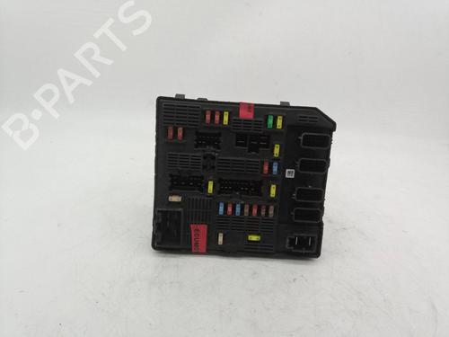 Used Fuse box RENAULT SCÉNIC III (JZ0/1_) [2008-2016]  17227431