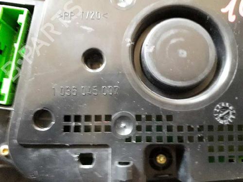 Instrument cluster VW GOLF IV (1J1)  | BP1257463C47 