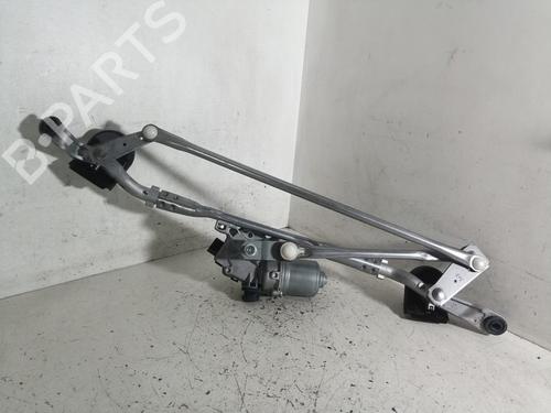 Used Front wiper motor SUZUKI SWIFT V (AZ) [2017-2025]  26138393