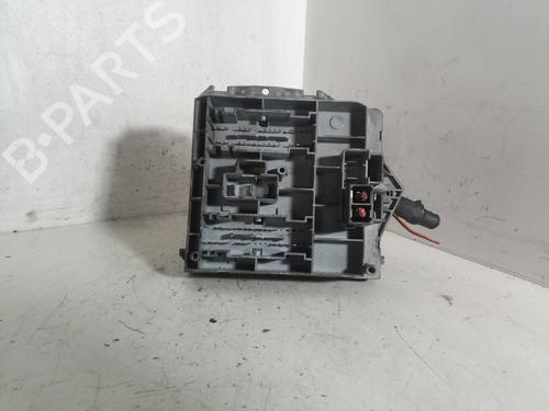 Fuse box ALFA ROMEO GT (937_) 1.9 JTD (937CXN1B) | BP13407158E1 