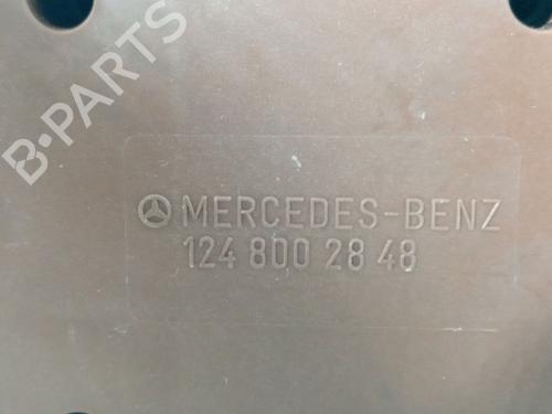 Central lock pump MERCEDES-BENZ E-CLASS (W124) | BP33759461M86 - Image 2