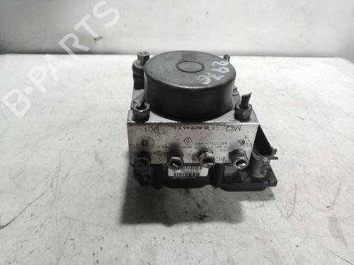 Used ABS pump RENAULT CLIO III (BR0/1, CR0/1) 1.5 dCi (C/BR0G, C/BR1G) (68 hp) 6988751
