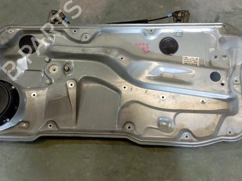 Used Front right window mechanism VW GOLF IV (1J1) [1997-2008]  20676819