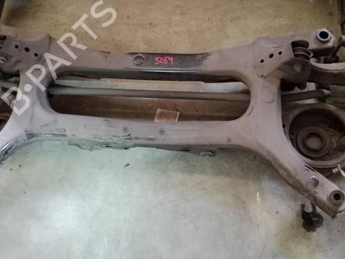 Used Rear axle TOYOTA COROLLA Saloon (_E21_) 1.6 VVTi (ZRE210) (122 hp) 28805911