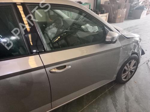 right-front-door-skoda-fabia-iii-estate-nj5-2014-2015-2016-2017-2018-2019-2020-2021-2022-31881944 main image