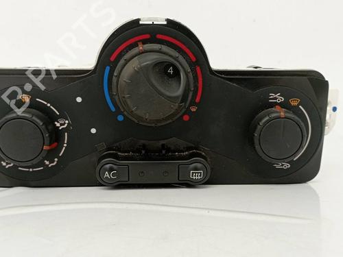 Used Climate control RENAULT CLIO III (BR0/1, CR0/1) [2005-2014]  15887789