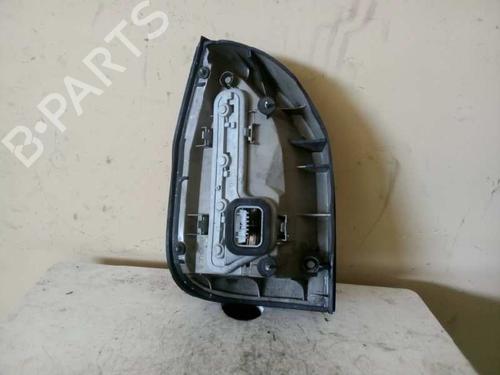 Right taillight OPEL ZAFIRA A MPV (T98) 2.0 DTI 16V (F75) | BP2657628C35 