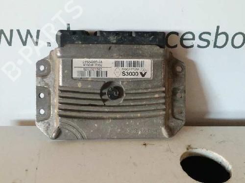 Used Engine control unit (ECU) RENAULT MEGANE II Saloon (LM0/1_) [2003-2025]  3189840