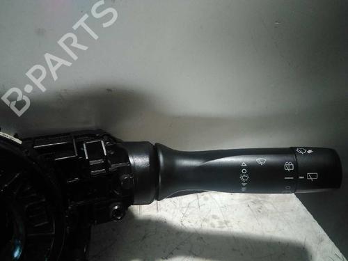 Switch TOYOTA YARIS (_P13_)  | BP5888641I30 
