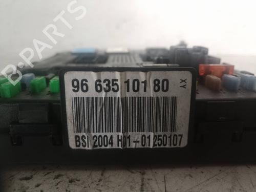 Fuse box CITROËN C4 Picasso I MPV (UD_)  | BP13382787E1 