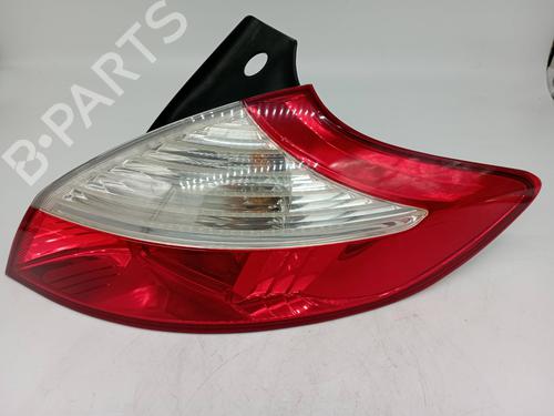 Højre baglygte RENAULT MEGANE III Hatchback (BZ0/1_, B3_) 1.5 dCi (BZ09, BZ0D, BZ1W, BZ29, BZ14) (110 hp) 13230411
