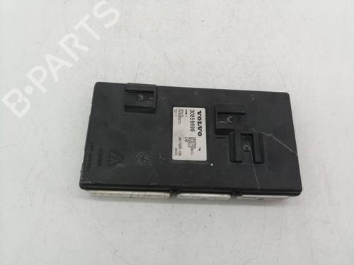 Module électronique VOLVO S40 I (644) 1.8 (115 hp) 28974159