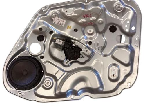 Elevador vidro frente direito KIA VENGA (YN) 1.6 CRDi 128 (128 hp) 32397380