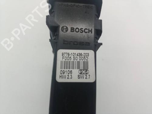 Right front window motor SEAT LEON (1M1)  | BP11711022E20 