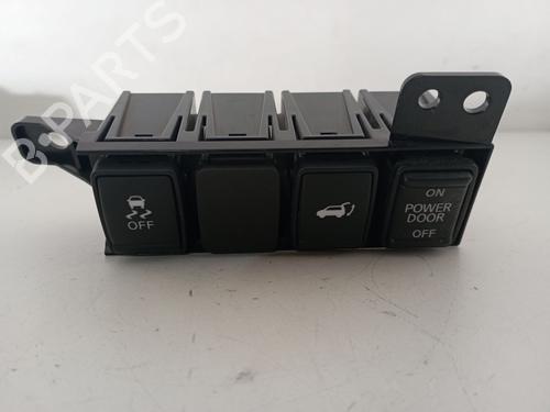 Comutador Comutador NISSAN X-TRAIL III (T32_, T32R, T32RR) [2013-2026] 33842713 33842713