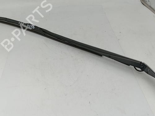 Used Front windshield wiper arm TOYOTA COROLLA Hatchback (_E21_, _EA1_, _EH1_) [2018-2025]  16071306