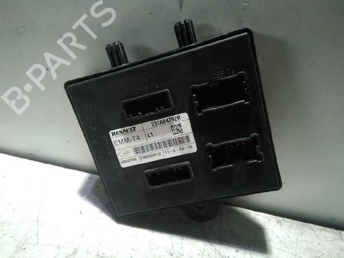 Elektronisk modul RENAULT CLIO IV (BH_)  | BP6004083M83 